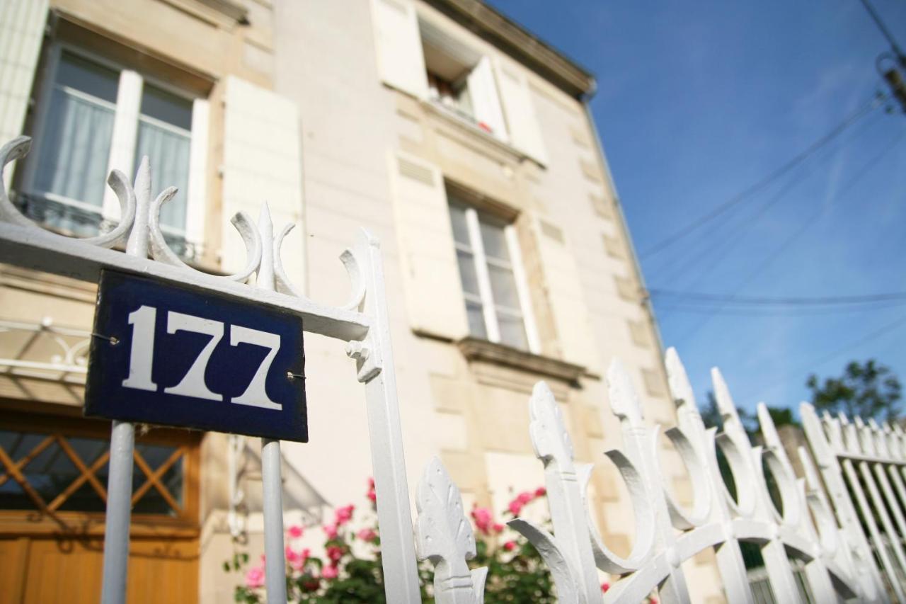 Clos des Moulins Poitiers Exterior foto